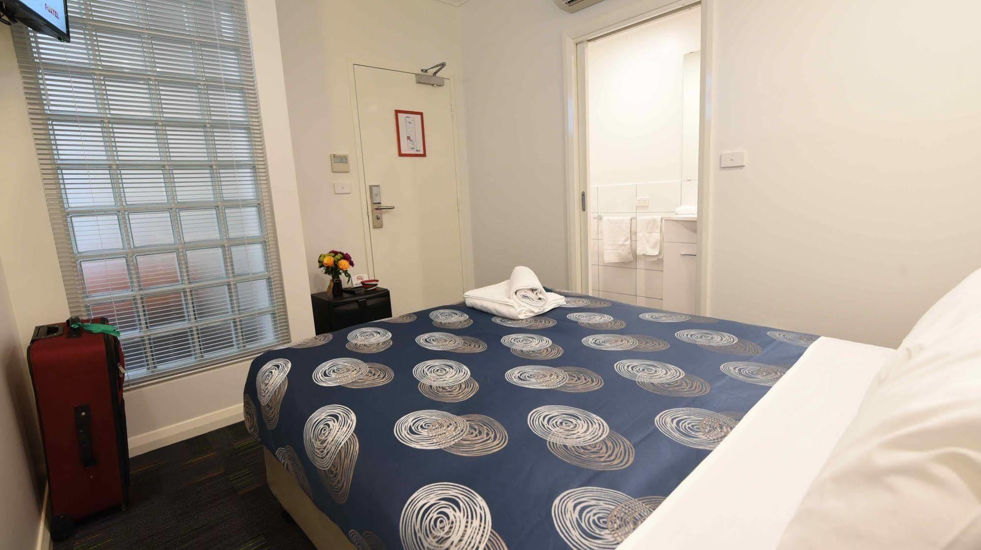 Hostel 109 Flashpackers Adelaide Ngoại thất bức ảnh