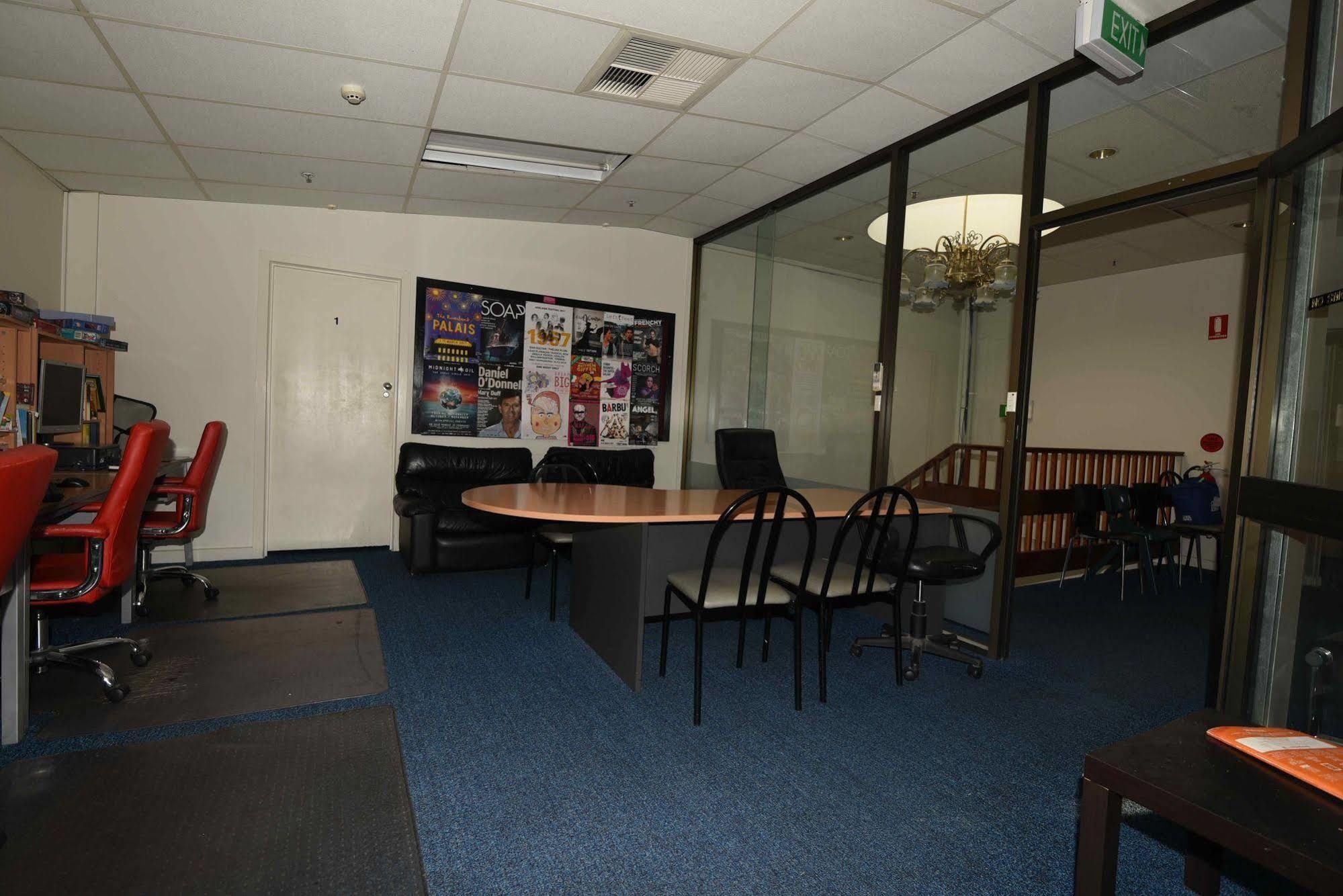 Hostel 109 Flashpackers Adelaide Ngoại thất bức ảnh